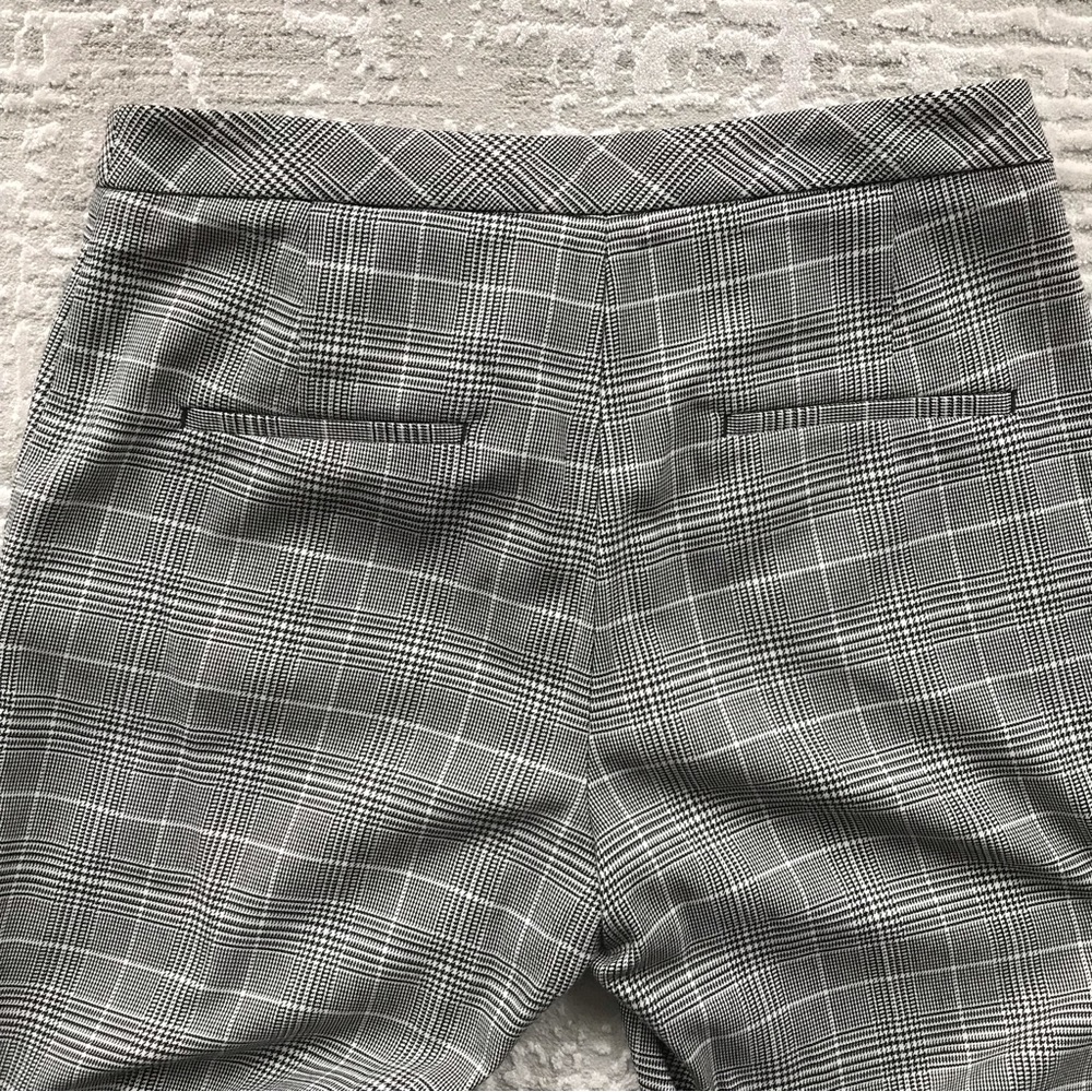 Pants - Picture 3 of 7
